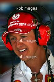 11.05.2007 Barcelona, Spain,  Michael Schumacher (GER), Scuderia Ferrari, Advisor, visits the team on a race weekend for the first time since retiring - Formula 1 World Championship, Rd 4, Spanish Grand Prix, Friday Practice