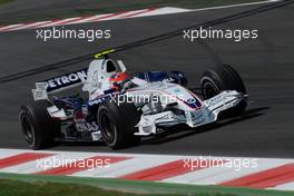 11.05.2007 Barcelona, Spain,  Robert Kubica (POL), BMW Sauber F1 Team, F1.07 - Formula 1 World Championship, Rd 4, Spanish Grand Prix, Friday Practice