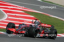 11.05.2007 Barcelona, Spain,  Fernando Alonso (ESP), McLaren Mercedes, MP4-22 - Formula 1 World Championship, Rd 4, Spanish Grand Prix, Friday Practice