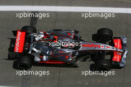 11.05.2007 Barcelona, Spain,  Fernando Alonso (ESP), McLaren Mercedes, MP4-22 - Formula 1 World Championship, Rd 4, Spanish Grand Prix, Friday Practice