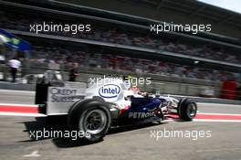 11.05.2007 Barcelona, Spain,  Robert Kubica (POL), BMW Sauber F1 Team, F1.07 - Formula 1 World Championship, Rd 4, Spanish Grand Prix, Friday Practice