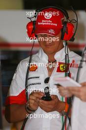 11.05.2007 Barcelona, Spain,  Michael Schumacher (GER), Scuderia Ferrari, Advisor, visits the team on a race weekend for the first time since retiring - Formula 1 World Championship, Rd 4, Spanish Grand Prix, Friday