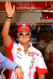 11.05.2007 Barcelona, Spain,  Michael Schumacher (GER), Scuderia Ferrari, Advisor, visits the team on a race weekend for the first time since retiring - Formula 1 World Championship, Rd 4, Spanish Grand Prix, Friday