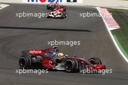 11.05.2007 Barcelona, Spain,  Lewis Hamilton (GBR), McLaren Mercedes, MP4-22 - Formula 1 World Championship, Rd 4, Spanish Grand Prix, Friday Practice