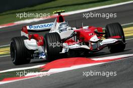 11.05.2007 Barcelona, Spain,  Jarno Trulli (ITA), Toyota Racing, TF107 - Formula 1 World Championship, Rd 4, Spanish Grand Prix, Friday Practice