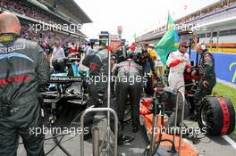 13.05.2007 Barcelona, Spain,  Rubens Barrichello (BRA), Honda Racing F1 Team - Formula 1 World Championship, Rd 4, Spanish Grand Prix, Sunday Pre-Race Grid