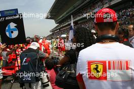 13.05.2007 Barcelona, Spain,  Michael Schumacher (GER), Scuderia Ferrari, Advisor, on the grid - Formula 1 World Championship, Rd 4, Spanish Grand Prix, Sunday Pre-Race Grid