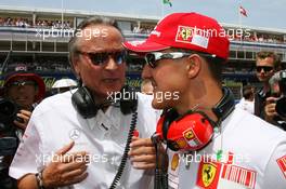 13.05.2007 Barcelona, Spain,  Michael Schumacher (GER), Scuderia Ferrari, Advisor, on the grid with Mansour Ojeh, Commercial Director of the TAG McLaren - Formula 1 World Championship, Rd 4, Spanish Grand Prix, Sunday Pre-Race Grid