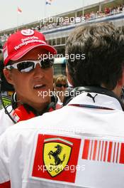 13.05.2007 Barcelona, Spain,  Michael Schumacher (GER), Scuderia Ferrari, Advisor, on the grid - Formula 1 World Championship, Rd 4, Spanish Grand Prix, Sunday Pre-Race Grid