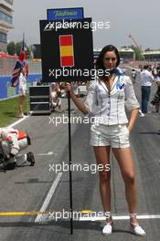 13.05.2007 Barcelona, Spain,  Grid girl - Formula 1 World Championship, Rd 4, Spanish Grand Prix, Sunday Grid Girl