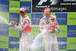 13.05.2007 Barcelona, Spain,  2nd place Lewis Hamilton (GBR), McLaren Mercedes with Fernando Alonso (ESP), McLaren Mercedes - Formula 1 World Championship, Rd 4, Spanish Grand Prix, Sunday Podium