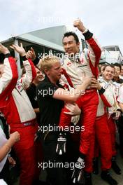 13.05.2007 Barcelona, Spain,  Takuma Sato (JPN), Super Aguri F1 Team - Formula 1 World Championship, Rd 4, Spanish Grand Prix, Sunday Podium