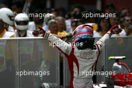 13.05.2007 Barcelona, Spain,  Takuma Sato (JPN), Super Aguri F1 Team - Formula 1 World Championship, Rd 4, Spanish Grand Prix, Sunday Podium