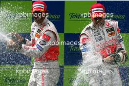 13.05.2007 Barcelona, Spain,  Lewis Hamilton (GBR), McLaren Mercedes, Fernando Alonso (ESP), McLaren Mercedes - Formula 1 World Championship, Rd 4, Spanish Grand Prix, Sunday Podium