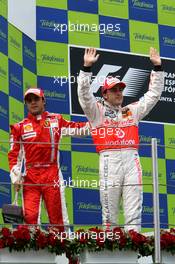 13.05.2007 Barcelona, Spain,  Fernando Alonso (ESP), McLaren Mercedes, Felipe Massa (BRA), Scuderia Ferrari - Formula 1 World Championship, Rd 4, Spanish Grand Prix, Sunday Podium