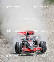 13.05.2007 Barcelona, Spain,  Fernando Alonso (ESP), McLaren Mercedes, MP4-22, in the gravel - Formula 1 World Championship, Rd 4, Spanish Grand Prix, Sunday Race