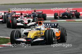 13.05.2007 Barcelona, Spain,  Giancarlo Fisichella (ITA), Renault F1 Team, R27 - Formula 1 World Championship, Rd 4, Spanish Grand Prix, Sunday Race