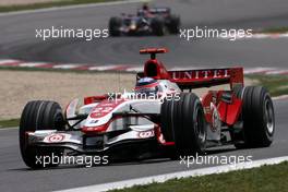 13.05.2007 Barcelona, Spain,  Takuma Sato (JPN), Super Aguri F1 Team - Formula 1 World Championship, Rd 4, Spanish Grand Prix, Sunday Race