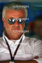 12.05.2007 Barcelona, Spain,  Willi Weber (GER), Driver Manager - Formula 1 World Championship, Rd 4, Spanish Grand Prix, Saturday Practice