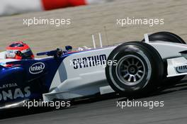 12.05.2007 Barcelona, Spain,  Robert Kubica (POL), BMW Sauber F1 Team, F1.07 - Formula 1 World Championship, Rd 4, Spanish Grand Prix, Saturday Qualifying