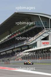 12.05.2007 Barcelona, Spain,  Giancarlo Fisichella (ITA), Renault F1 Team, R27 - Formula 1 World Championship, Rd 4, Spanish Grand Prix, Saturday Qualifying