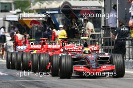 12.05.2007 Barcelona, Spain,  Lewis Hamilton (GBR), McLaren Mercedes, MP4-22 - Formula 1 World Championship, Rd 4, Spanish Grand Prix, Saturday Qualifying