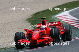 12.05.2007 Barcelona, Spain,  Kimi Raikkonen (FIN), Räikkönen, Scuderia Ferrari, F2007 - Formula 1 World Championship, Rd 4, Spanish Grand Prix, Saturday Practice