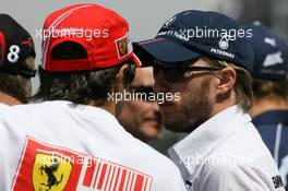 13.05.2007 Barcelona, Spain,  Felipe Massa (BRA), Scuderia Ferrari and Nick Heidfeld (GER), BMW Sauber F1 Team - Formula 1 World Championship, Rd 4, Spanish Grand Prix, Sunday