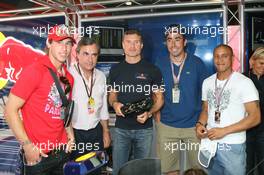 13.05.2007 Barcelona, Spain,  l-r, Sergio Ramos (ESP), Real Madrid, Football player, Carlos Sainz (ESP), Ex WRC World Champion, David Coulthard (GBR), Red Bull Racing, Nani Roma (ESP), Dakar Rally winner, (motorbike) and Roberto Carlos (BRA), Real Madrid, Football player - Formula 1 World Championship, Rd 4, Spanish Grand Prix, Sunday