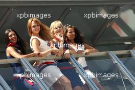 10.05.2007 Barcelona, Spain,  Martini Girls - Formula 1 World Championship, Rd 4, Spanish Grand Prix, Thursday