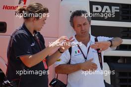 10.05.2007 Barcelona, Spain,  Romano Poli (ITA), Photo4 Chief, and Emily Davenport (GBR), XPB photographer - Formula 1 World Championship, Rd 4, Spanish Grand Prix, Thursday