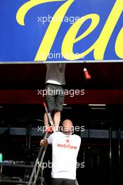 10.05.2007 Barcelona, Spain,  McLaren Mercedes, setting up - Formula 1 World Championship, Rd 4, Spanish Grand Prix, Thursday