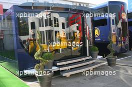 10.05.2007 Barcelona, Spain,  The FIA Bus - Formula 1 World Championship, Rd 4, Spanish Grand Prix, Thursday