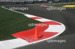 10.05.2007 Barcelona, Spain,  New chicane before the last corner - Formula 1 World Championship, Rd 4, Spanish Grand Prix, Thursday