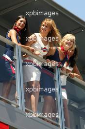 10.05.2007 Barcelona, Spain,  Martini Girls - Formula 1 World Championship, Rd 4, Spanish Grand Prix, Thursday