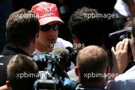 10.05.2007 Barcelona, Spain,  Fernando Alonso (ESP), McLaren Mercedes - Formula 1 World Championship, Rd 4, Spanish Grand Prix, Thursday