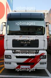 09.05.2007 Barcelona, Spain,  Toyota Transporter - Formula 1 World Championship, Rd 4, Spanish Grand Prix, Wednesday