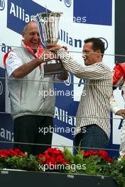 22.07.2007 Nürburg, Germany,  Ron Dennis (GBR), McLaren, Team Principal, Chairman and Michael Schumacher (GER), Scuderia Ferrari, Advisor - Formula 1 World Championship, Rd 10, European Grand Prix, Sunday Podium