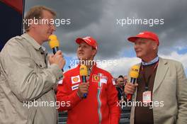 22.07.2007 Nürburg, Germany,  Michael Schumacher (GER), Scuderia Ferrari, Advisor and Niki Lauda (AUT), Former F1 world champion and RTL TV pundit - Formula 1 World Championship, Rd 10, European Grand Prix, Sunday, Race