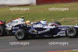 22.07.2007 Nürburg, Germany,  Lewis Hamilton (GBR), McLaren Mercedes and Alexander Wurz (AUT), Williams F1 Team - Formula 1 World Championship, Rd 10, European Grand Prix, Sunday Race