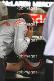 21.07.2007 Nürburg, Germany,  Lewis Hamilton (GBR), McLaren Mercedes, returns to the circuit and checks his car after receiving a CT Scan in hospital - Formula 1 World Championship, Rd 10, European Grand Prix, Saturday