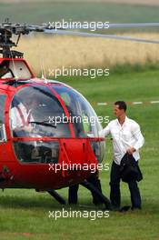 19.07.2007 Nürburg, Germany,  Michael Schumacher (GER), Scuderia Ferrari, Advisor arrives at the helicopter airfield, heli port - Formula 1 World Championship, Rd 10, European Grand Prix, Thursday