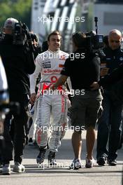 29.06.2007 Magny-Cours, France,  Fernando Alonso (ESP), McLaren Mercedes - Formula 1 World Championship, Rd 8, French Grand Prix, Friday