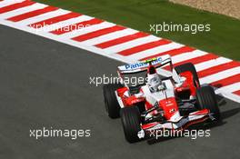 29.06.2007 Magny-Cours, France,  Jarno Trulli (ITA), Toyota Racing, TF107 - Formula 1 World Championship, Rd 8, French Grand Prix, Friday Practice