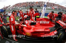 01.07.2007 Magny-Cours, France,  Kimi Raikkonen (FIN), Räikkönen, Scuderia Ferrari - Formula 1 World Championship, Rd 8, French Grand Prix, Sunday Pre-Race Grid