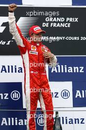 01.07.2007 Magny-Cours, France,  Kimi Raikkonen (FIN), Räikkönen, Scuderia Ferrari - Formula 1 World Championship, Rd 8, French Grand Prix, Sunday Podium