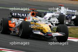 01.07.2007 Magny-Cours, France,  Giancarlo Fisichella (ITA), Renault F1 Team - Formula 1 World Championship, Rd 8, French Grand Prix, Sunday Race