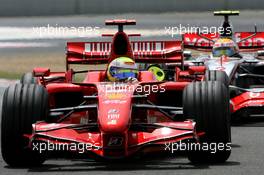 30.06.2007 Magny-Cours, France,  Felipe Massa (BRA), Scuderia Ferrari, Lewis Hamilton (GBR), McLaren Mercedes - Formula 1 World Championship, Rd 8, French Grand Prix, Saturday Qualifying