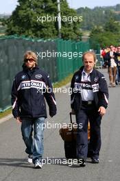 30.06.2007 Magny-Cours, France,  Nick Heidfeld (GER), BMW Sauber F1 Team, Joseph Leberer (AUT) - Formula 1 World Championship, Rd 8, French Grand Prix, Saturday