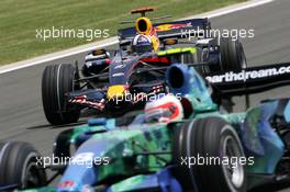 30.06.2007 Magny-Cours, France,  David Coulthard (GBR), Red Bull Racing, RB3, Rubens Barrichello (BRA), Honda Racing F1 Team, RA107 - Formula 1 World Championship, Rd 8, French Grand Prix, Saturday Qualifying
